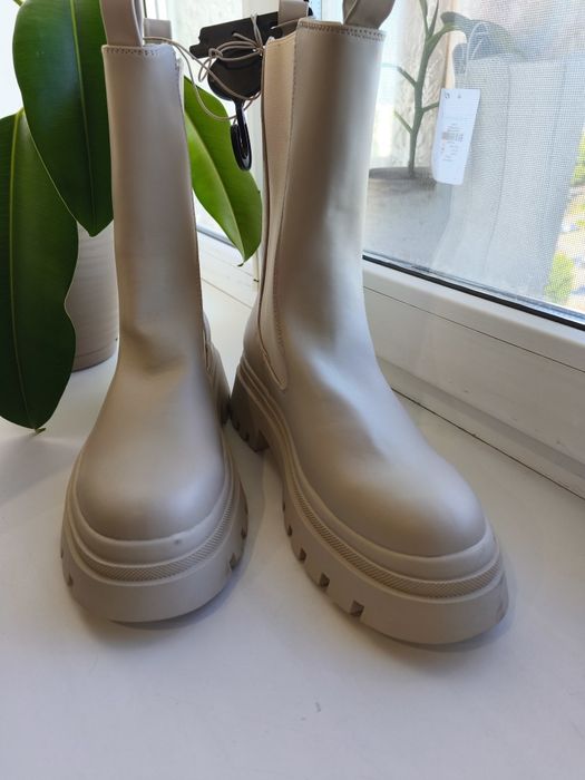 Ботінки/чоботи/черевики жіночі 40 розмір