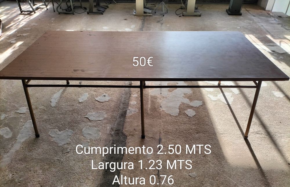 Equipamentos - Mesas diversos tamanhos