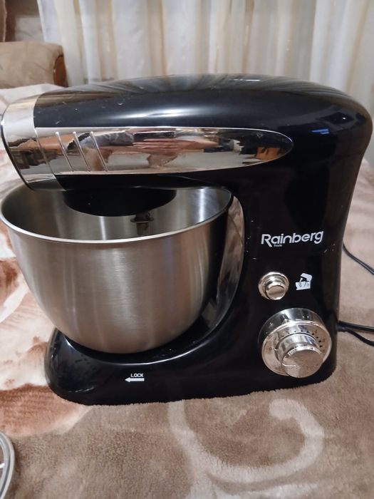 Тестоміс, міксер