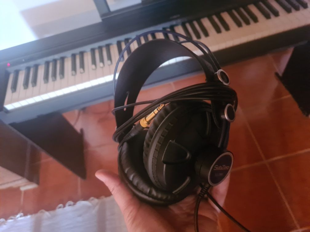 Piano Digital Yamaha P-35