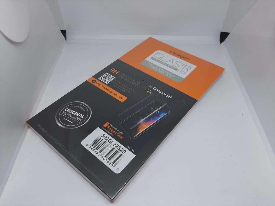 Spigen Szkło GLAS.TR  do Samsung Galaxy S9