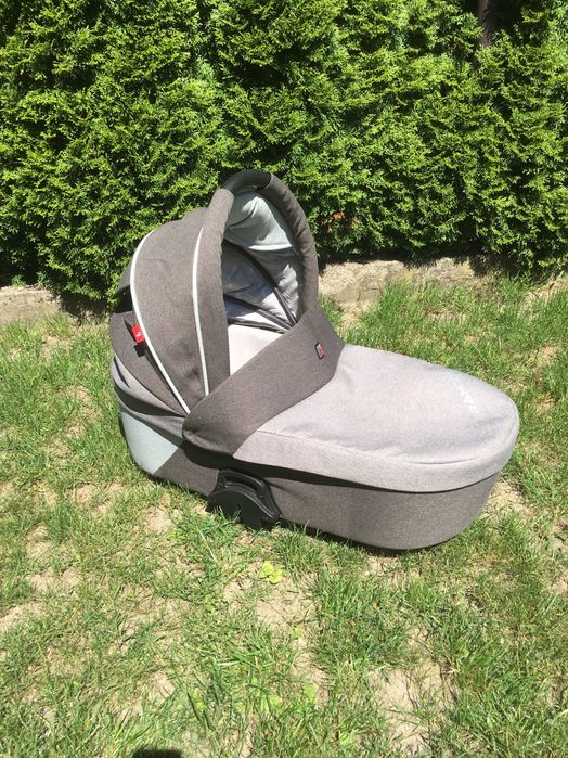 Sprzedam wózek dziecięcy