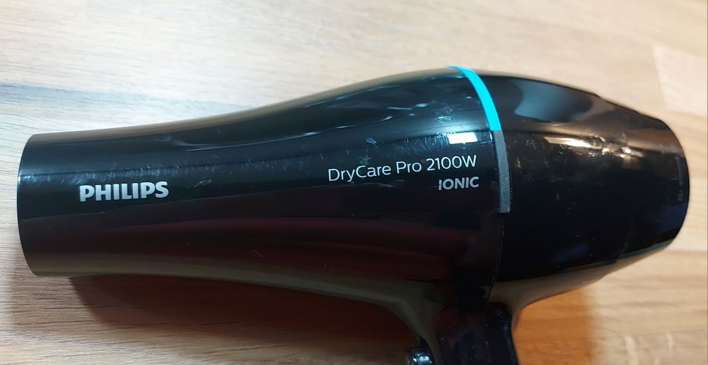 Suszarka do włosów Philips DayCare Pro 2100W ionic