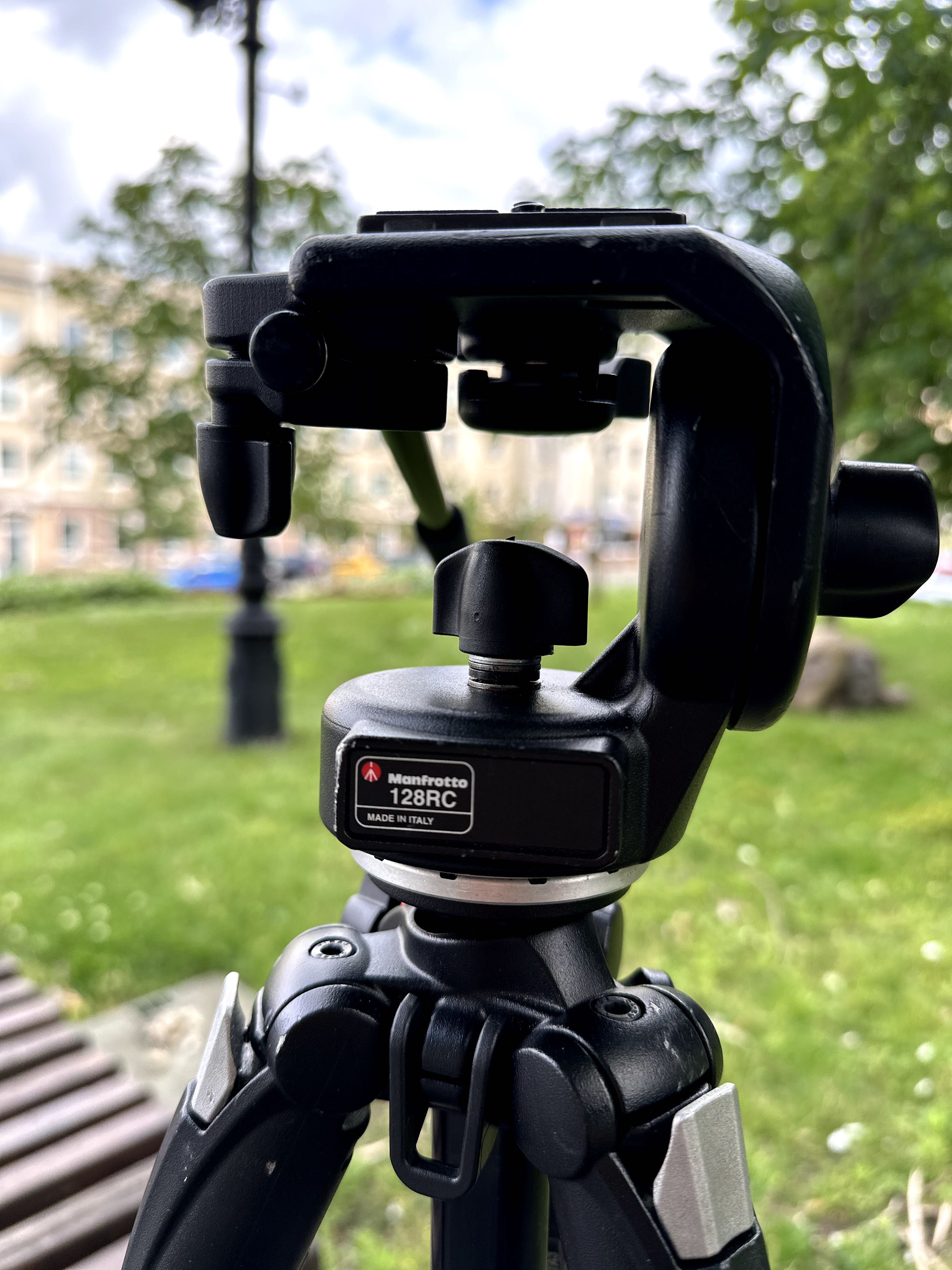 Statyw wideo Manfrotto nogi 290 xtra + głowica 128RC