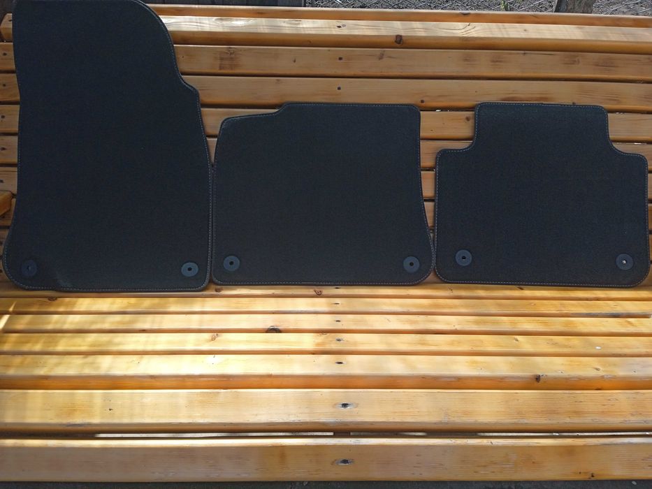 Килимки Volkswagen Touareg