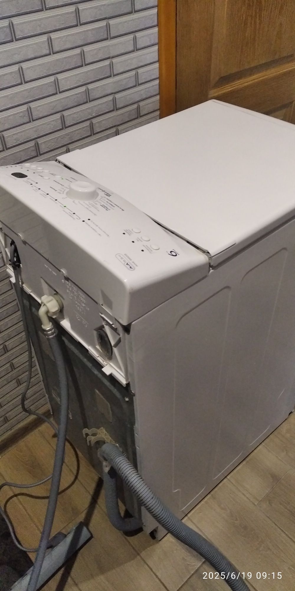 Пральна машина Whirlpool AWE 6629