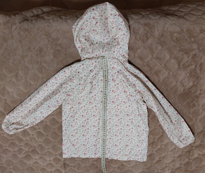 Курточка вітровка 4-6р
