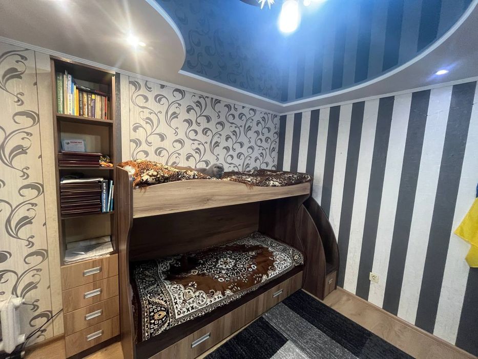 Двоярусне ліжко + пенал