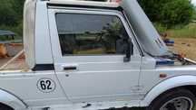 Suzuki Samurai Samuraj drzwi z szybą i zamkiem