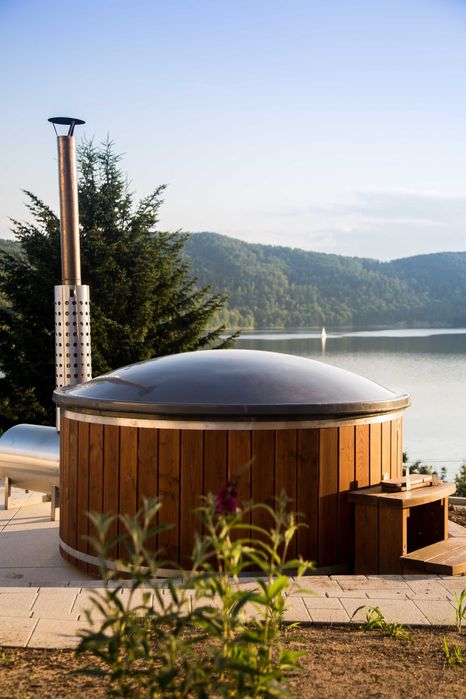 Noclegi nad Jeziorem Rożnowskim – pokoje z widokiem, balia, sauna