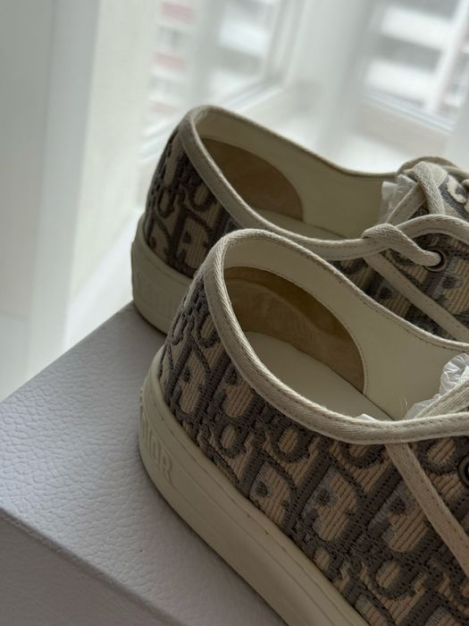 Кеды DIOR оригинальные  40р