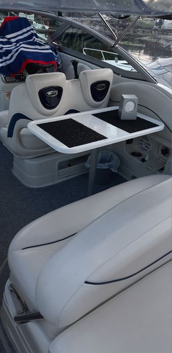 Катер Crownline 250 CR