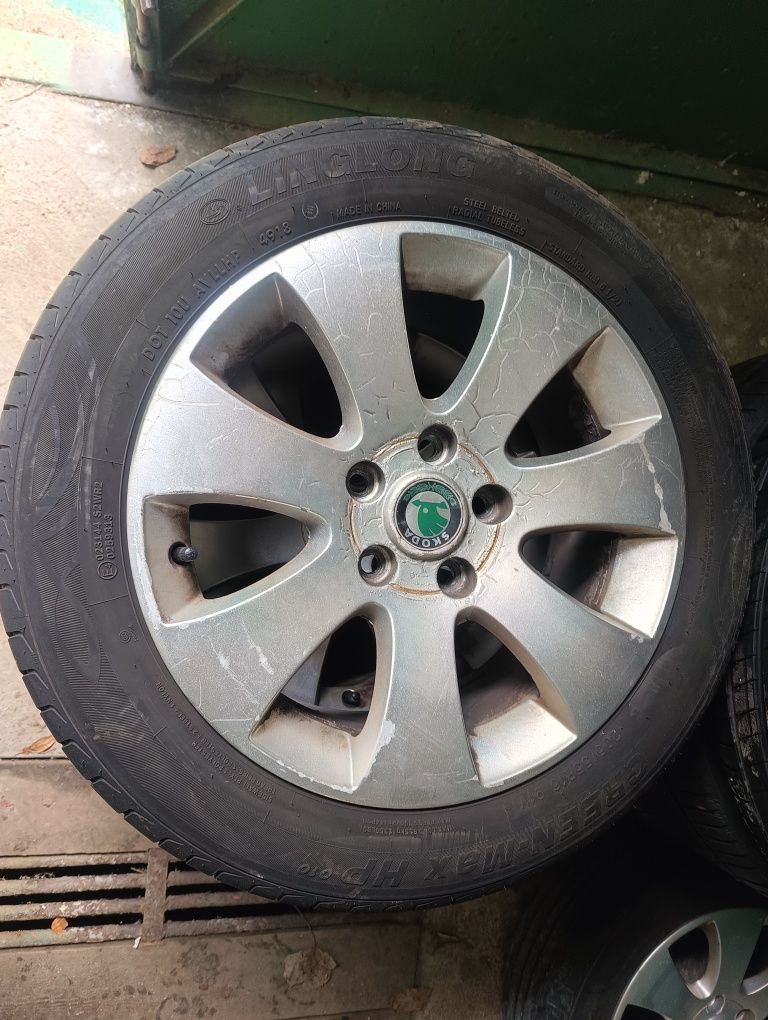 Kola 5x112 opony letnie 205/55/16 skoda Audi dużo bieżnika