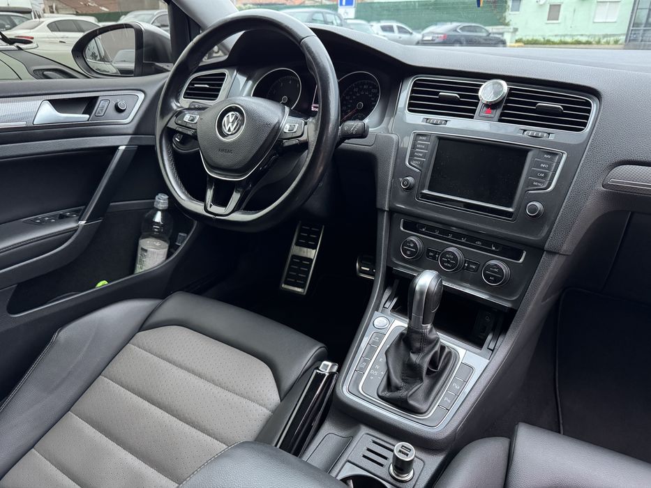 Volkswagen Golf Alltrack 2017 • 1.8 TSI • 4Motion • DQ250