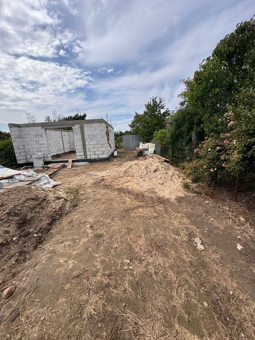 Sprzedam działkę z rozpoczętą budową domku  Chodkowo‑Bodzanów,