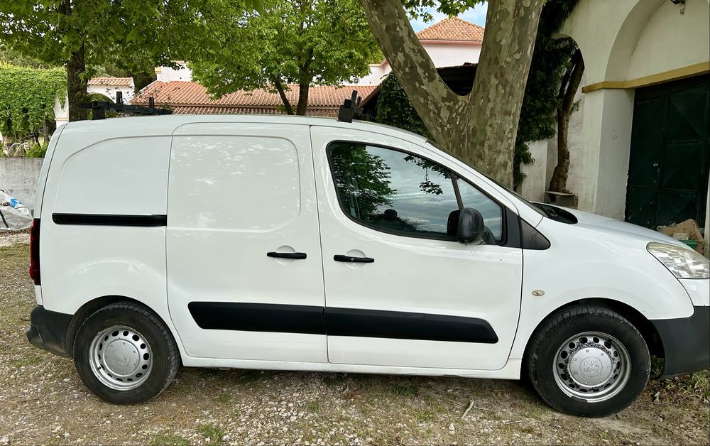Peugeot partner toda revisada sem nada a fazer!