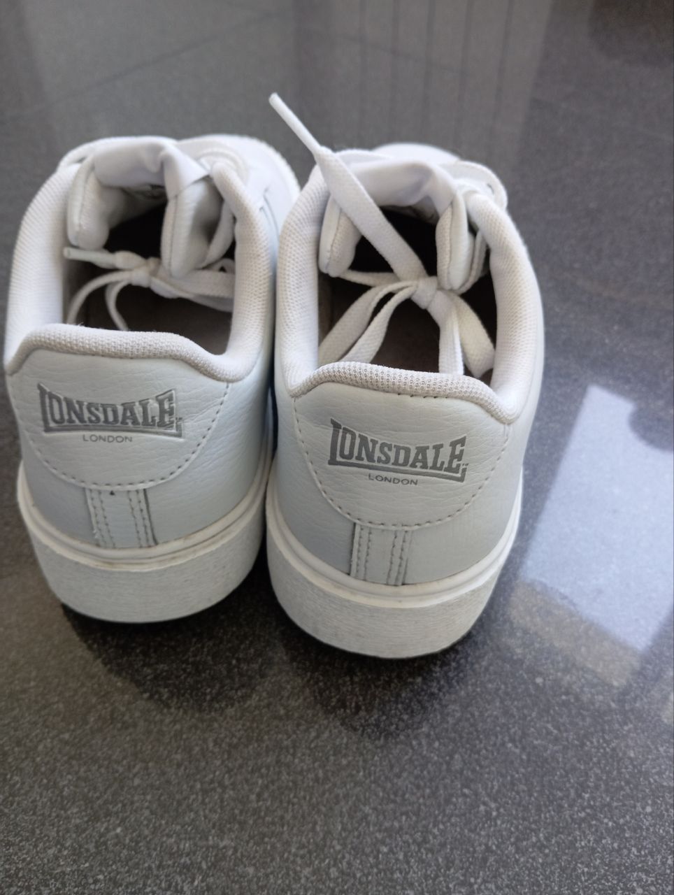 Оригинальные Кроссовки женские Lonsdale