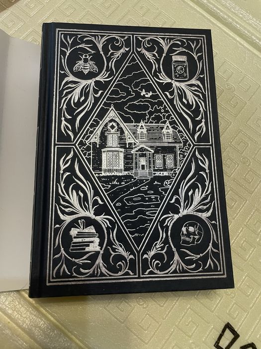 Чорнило кров сестра книжник