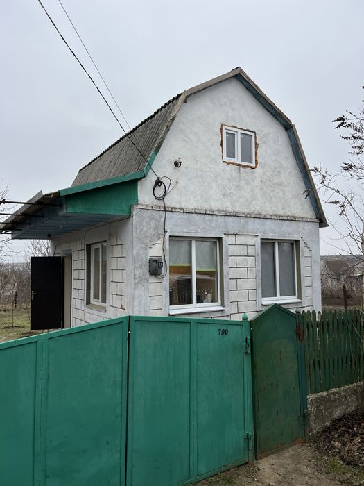 Продається охайна дача