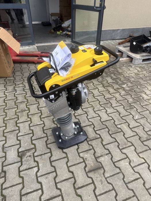 Wacker Neuson skoczek stopa szeroka 2suw