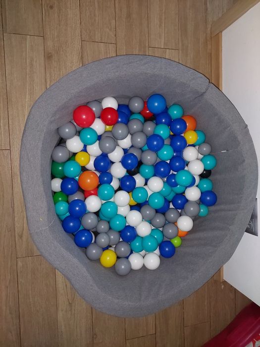 Basen suchy z kulkami Misioo