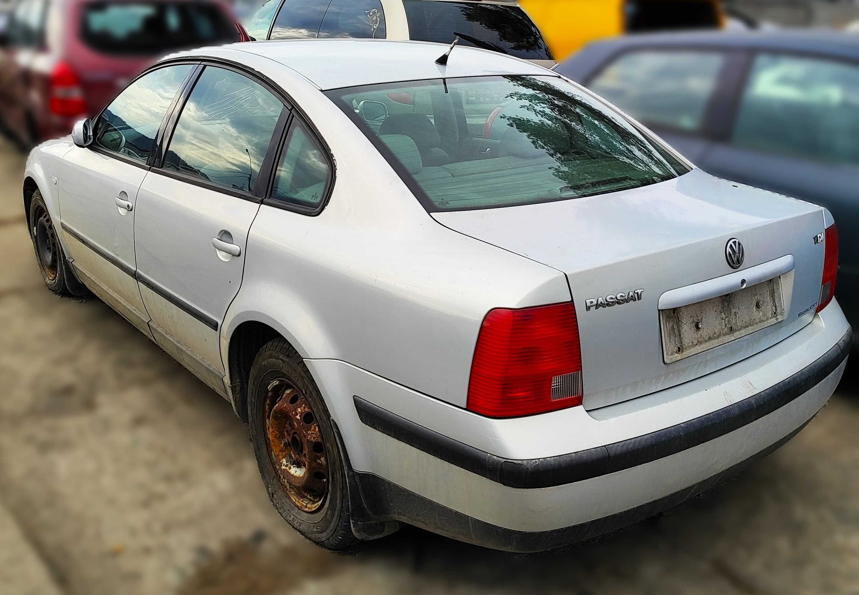 Volkswagen Passat B5  - klapa tylna