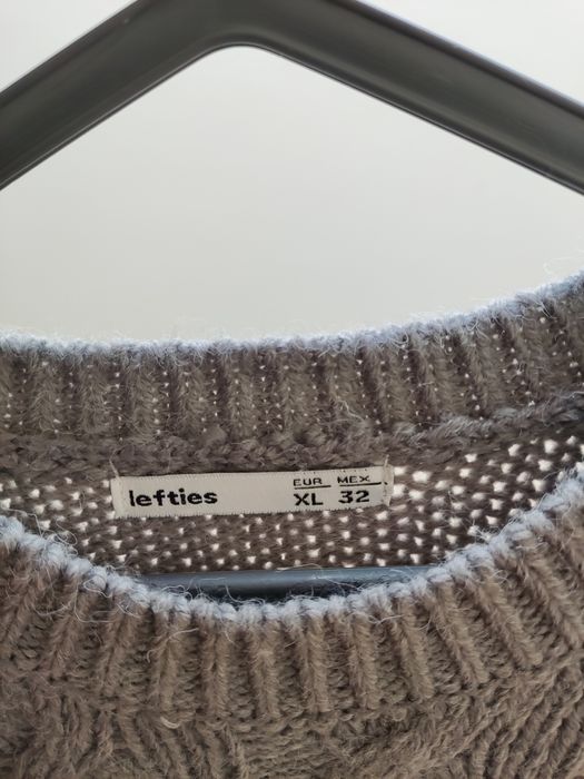 Camisola da Lefties cinzenta