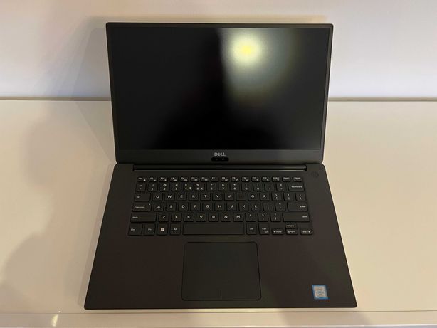 Laptop ULTRABOOK Dell Precision 5540 (POLEASINGOWY)