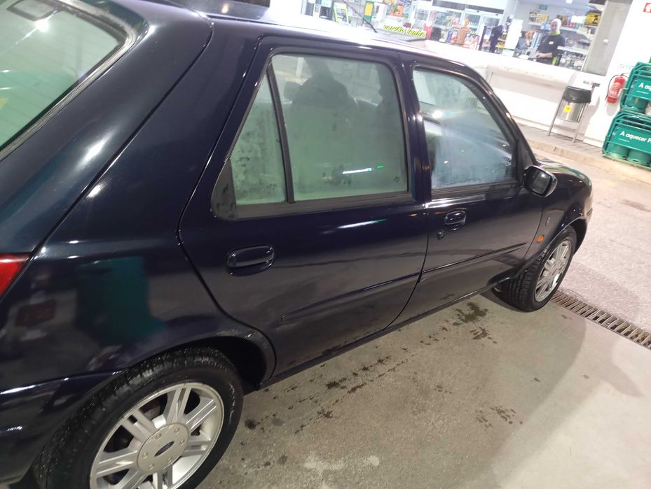 Bate chapas e pinturas