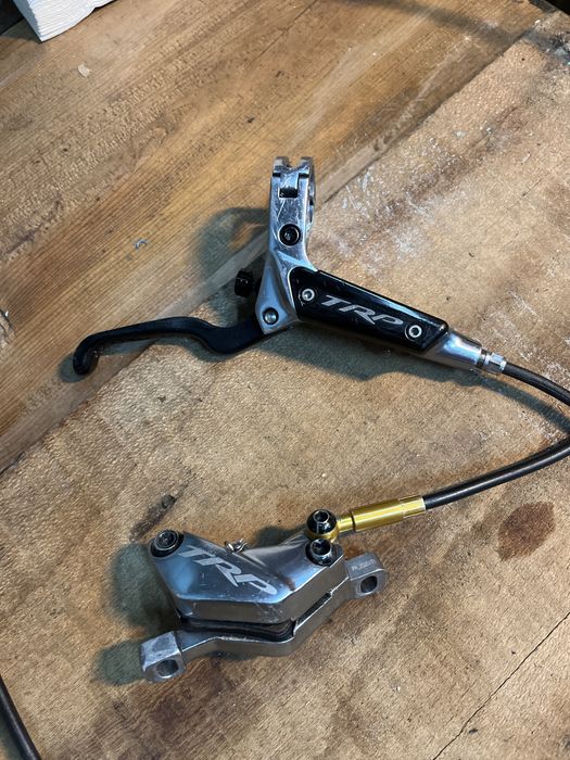 Travão traseiro TRP DHR evo