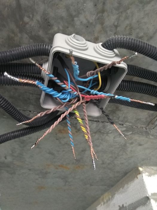 Электрик. Замена проводки, ремонт