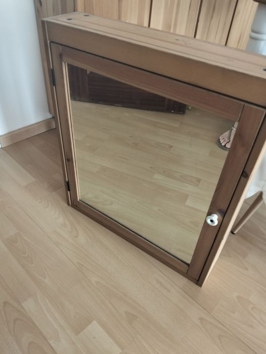 Armário espelho ikea