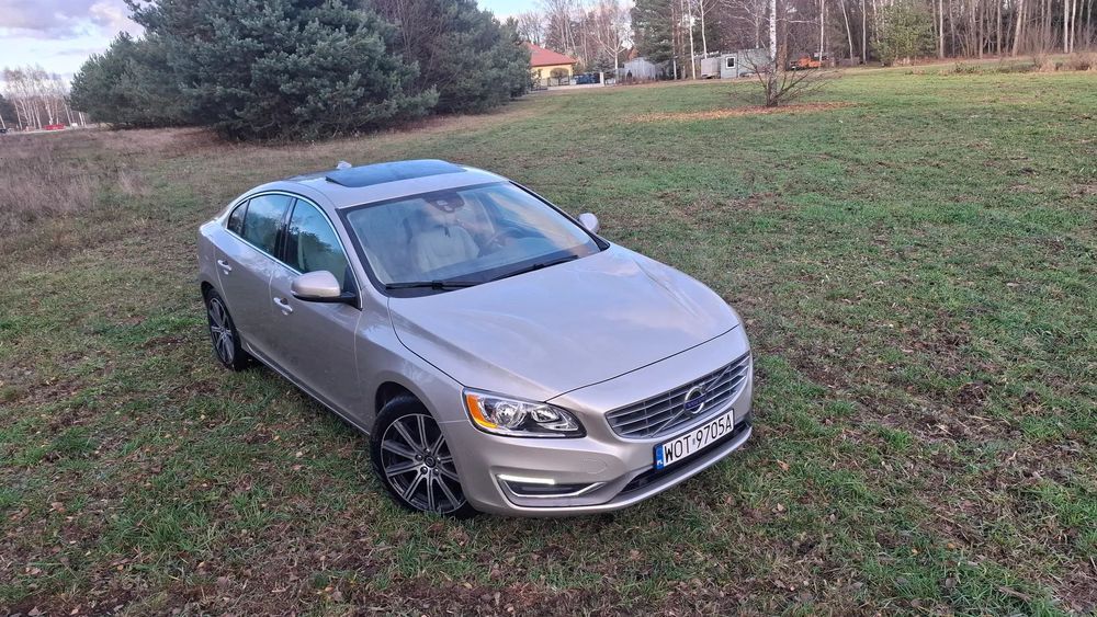 Volvo S60 Volvo s60 long inscription