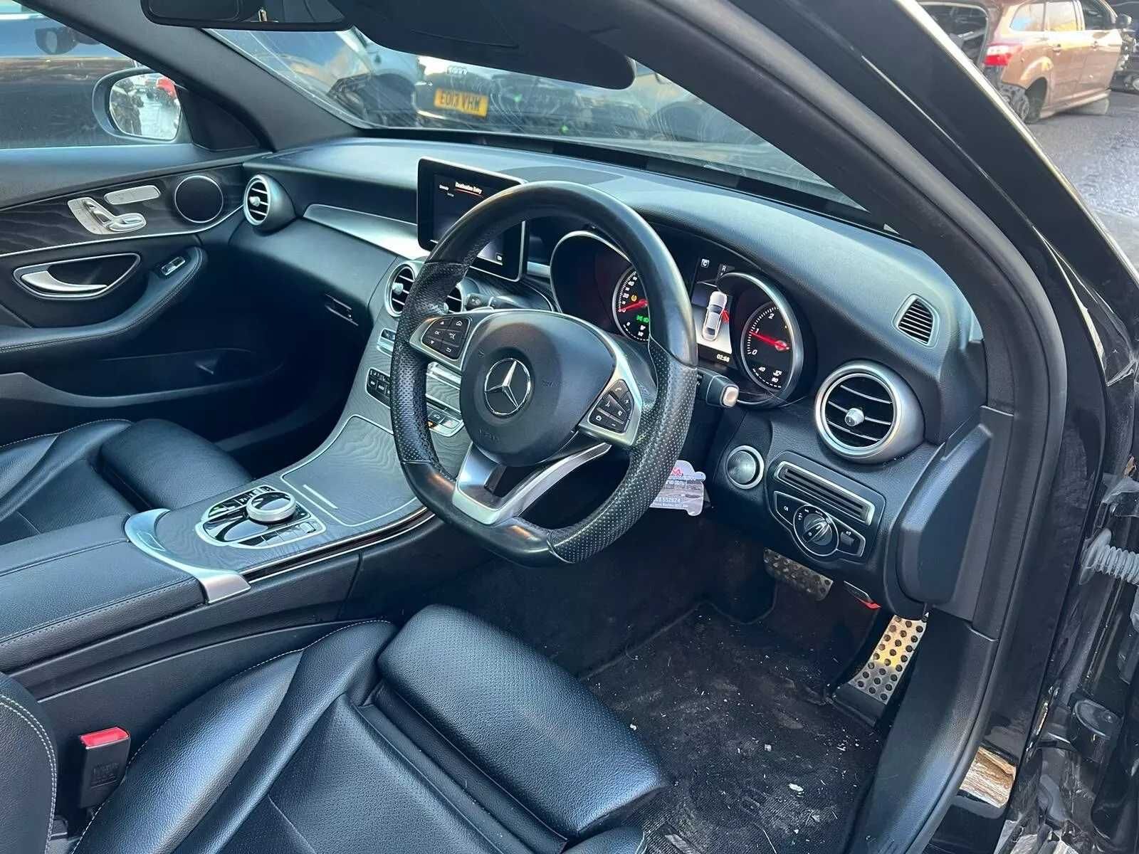 Mercedes W205 cdi ano 2018  AMG Para Peças Motor Avariado - Só Peças -