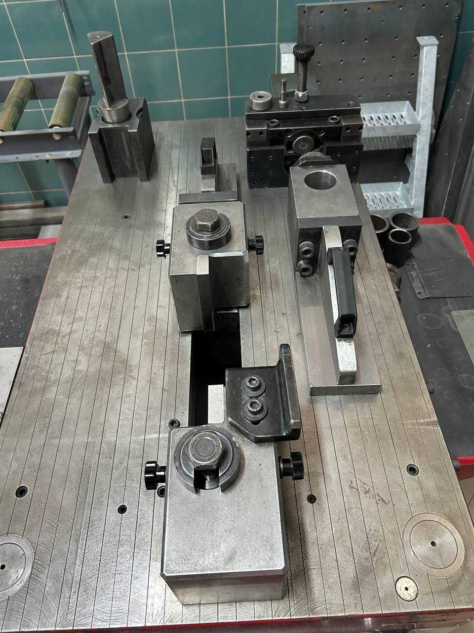 Prasa Hydrauliczna Pozioma (Bokserka) - SIMSAV T40 DIGIT 2-osiowa CNC
