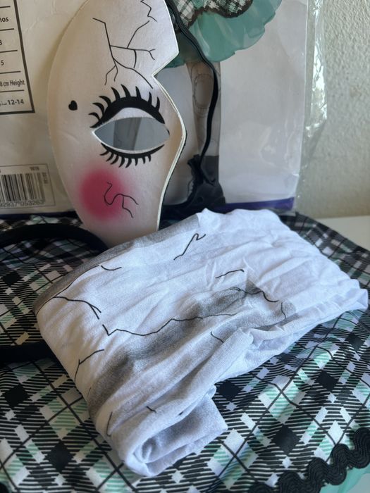 Disfarce menina Dark Doll 12/14 anos Novo