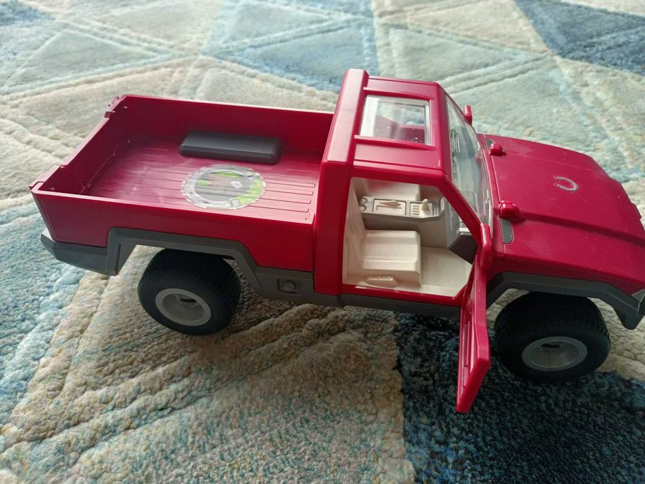 Schleich pickup + lecznica - odbiór własny