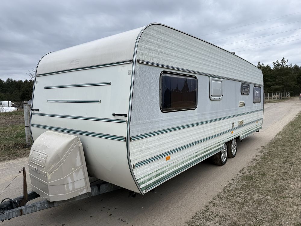 Lord 660 Trzy salonki