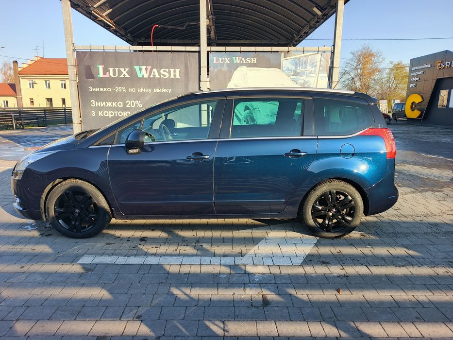 Терміново!!! Продам Peugeot 5008