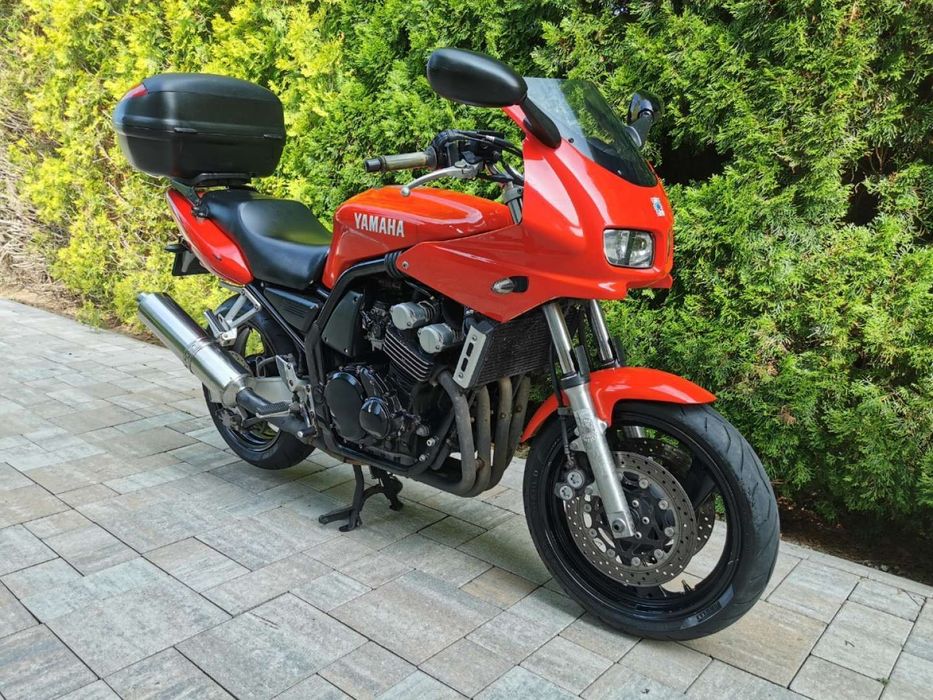 Yamaha FZS Yamaha FZS Fazer MotoPKO transport GRATIS