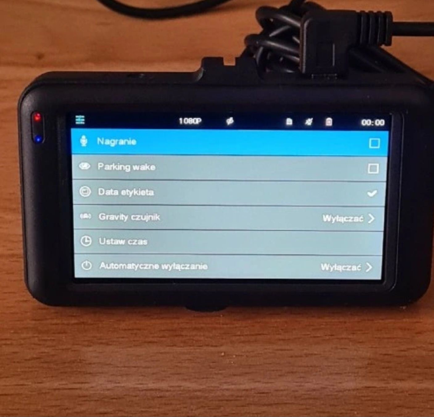 Kamerka wideorejestrator Y05C +  karta SD 32GB