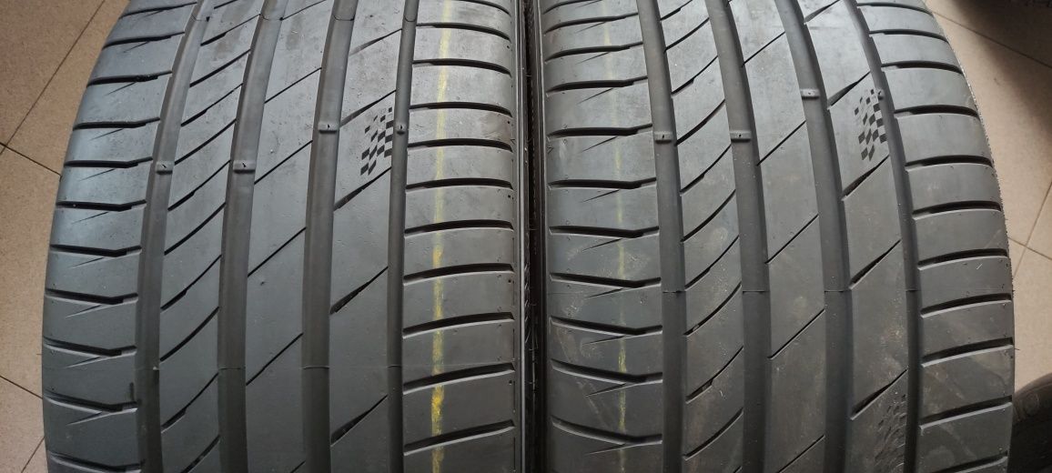 Pneus 315/30/22 semi novos