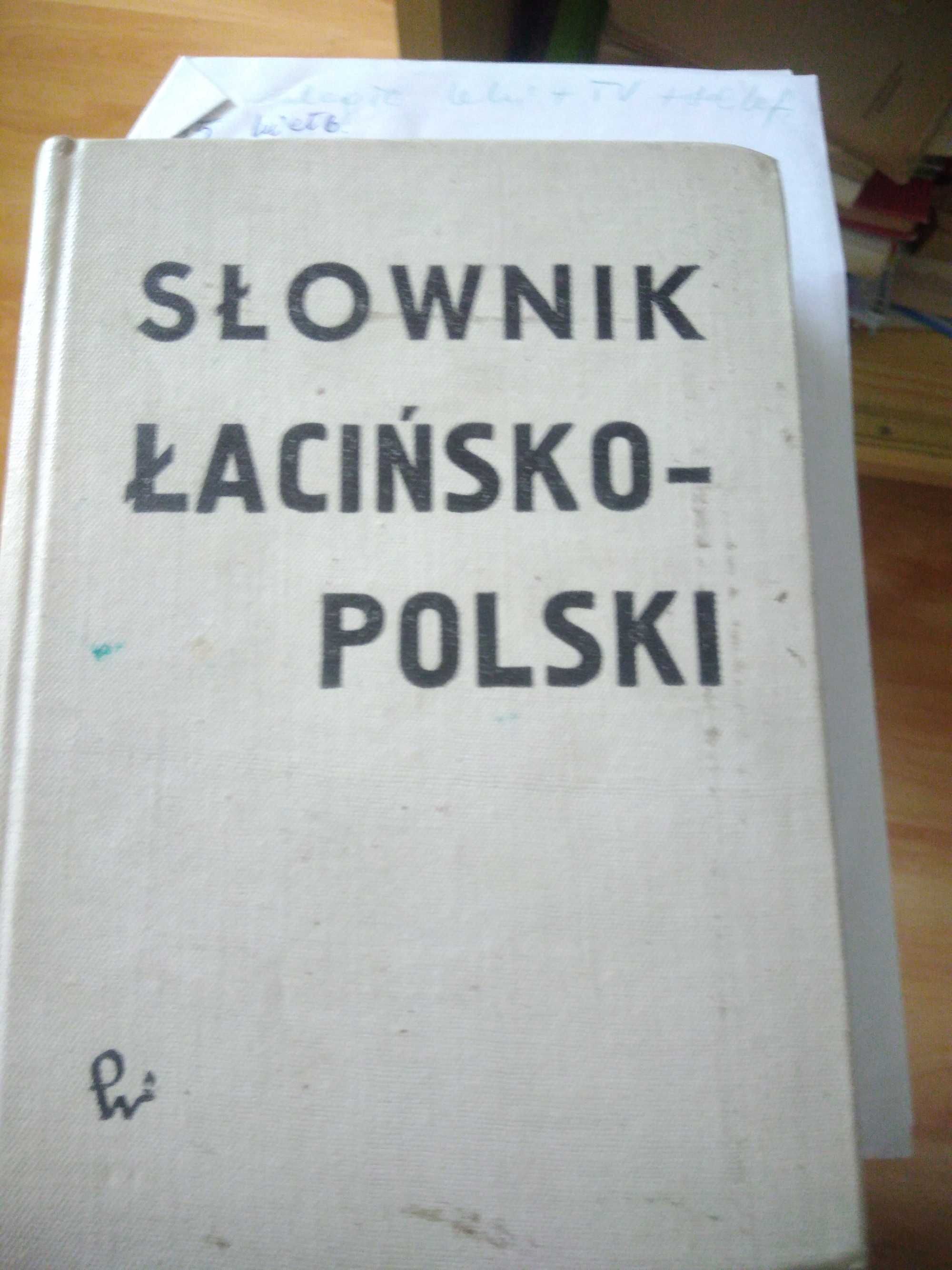 Słownik Łacińsko-Polski PWN okazja Wys 2 zł PRL 1975 r Okazja
