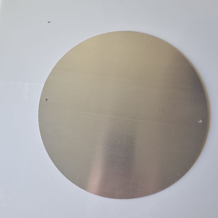 Obraz p . Jezus opiekującymi się kotkami wym 20cm×20cm.Namalowany na a