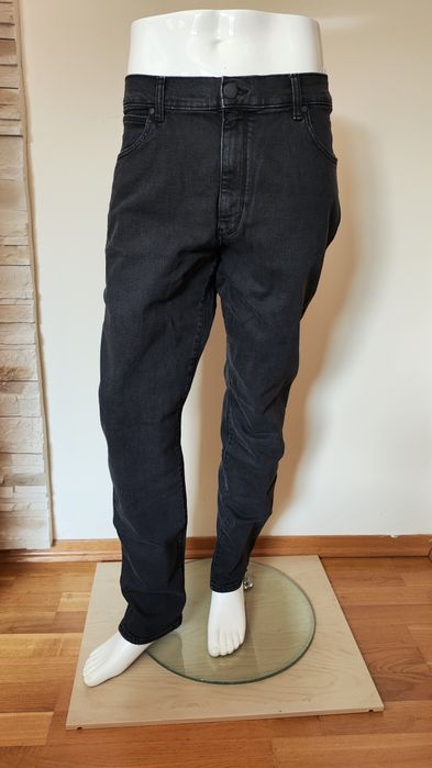 Wrangler Larston Like a Champ czarne męskie jeansy rozm 38/34