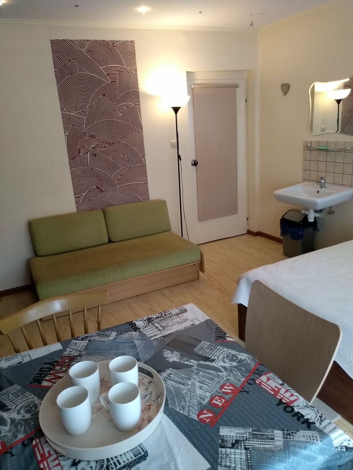 Pokój 2 osobowy z umywalką i balkonem