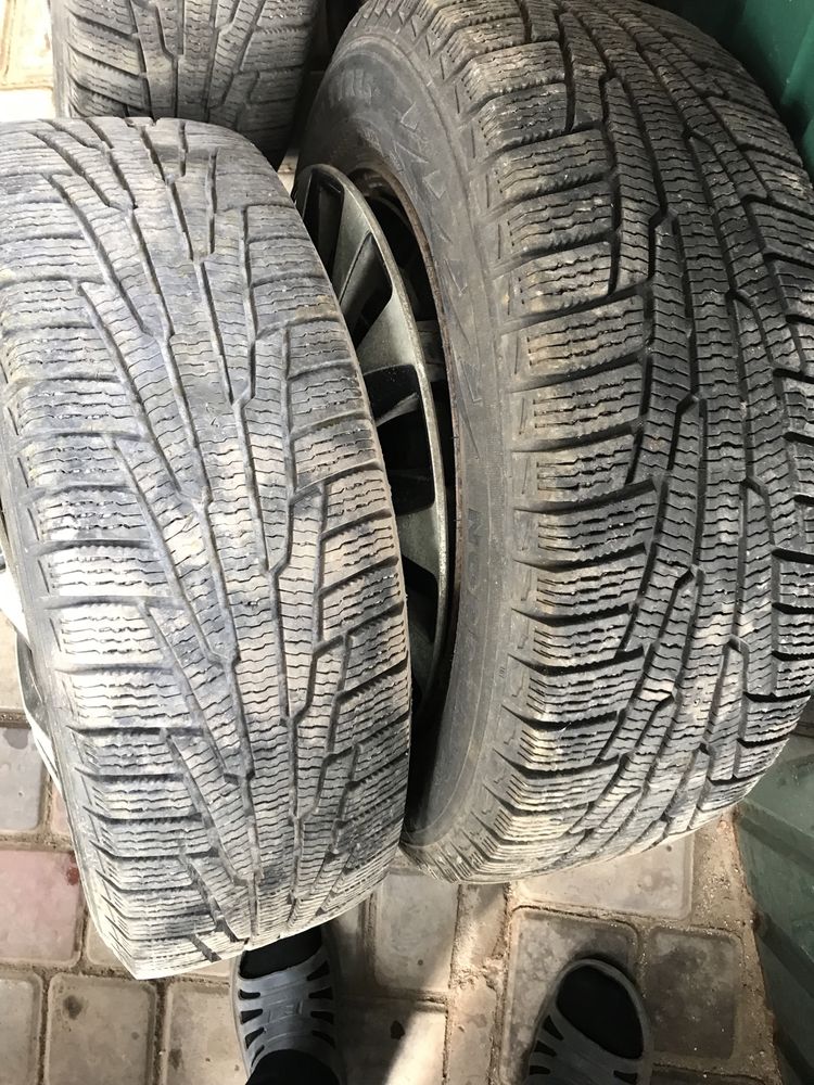 Колёса автомобильные Nokias Tyres Nordman RS2 R15 19565