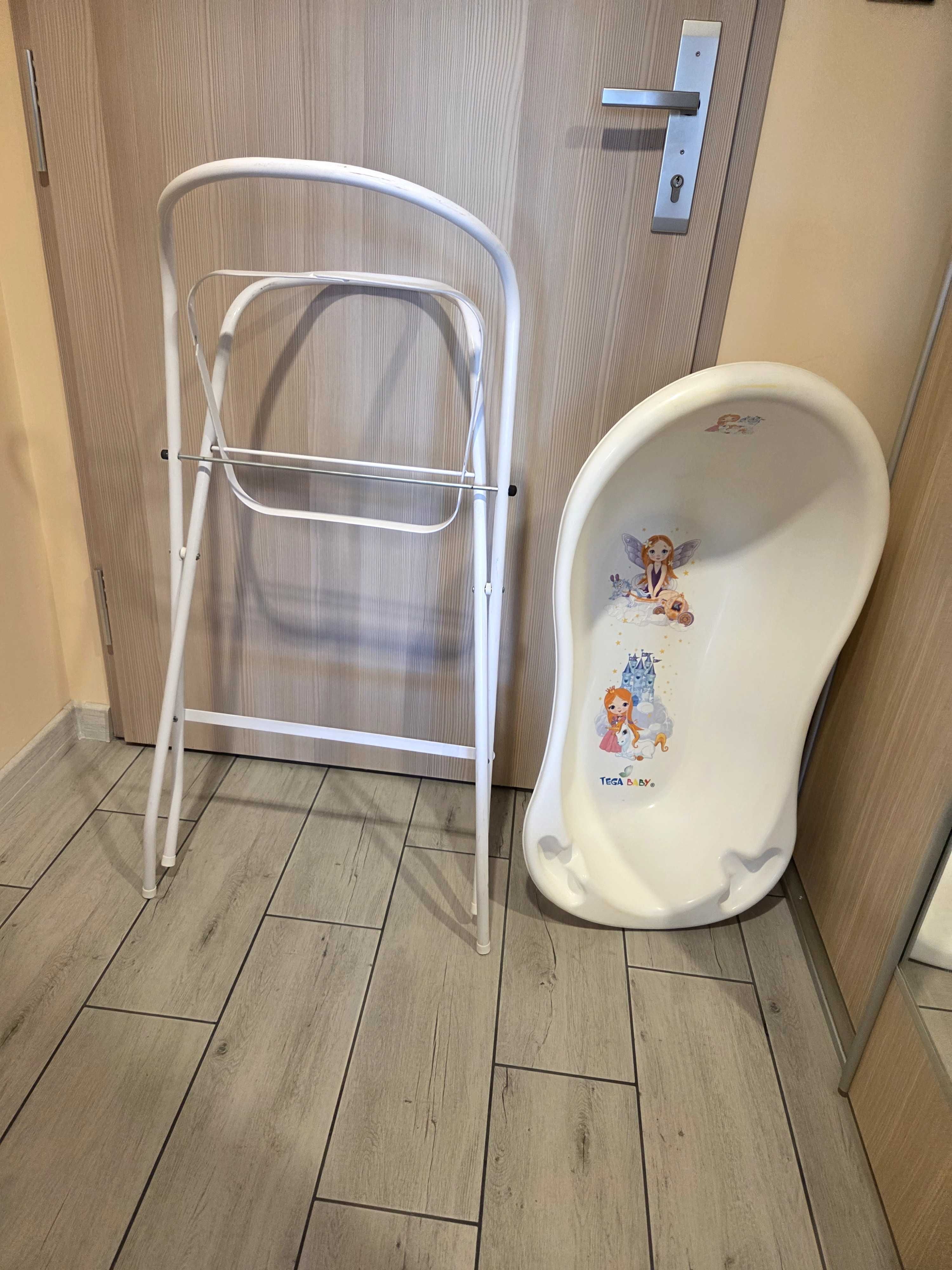 Wanienka ze stojakiem niemowlęca