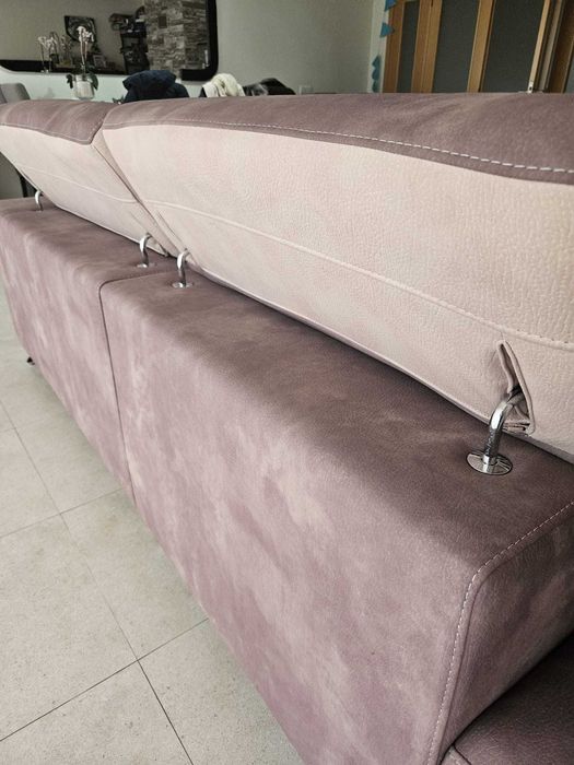 Sofá com chaise longue