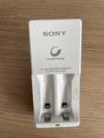 Carregador de pilhas Sony CycleEnergy